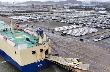 向“新”而行看“质”变 打造黄金枢纽助力国产汽车扬帆远航、通达全球