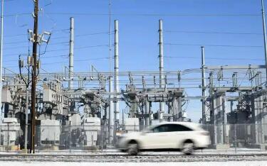 美媒：数据中心集体脱离美电网将成新威胁