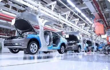 精准施策直击行业痛点 中国汽车如何跑好下一程