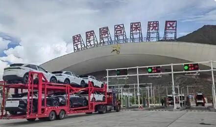 拉萨综合保税区投产SMT智能终端项目 今年已累计新招引企业7家