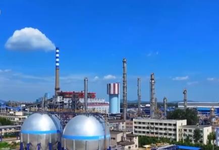 全球气候治理再添“中国方案” 规模化碳减排与绿色能源开发取得新突破