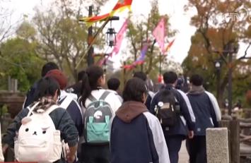 踏青寻春、跟着课本去旅行、研学游……春假“搅热”多地文旅市场