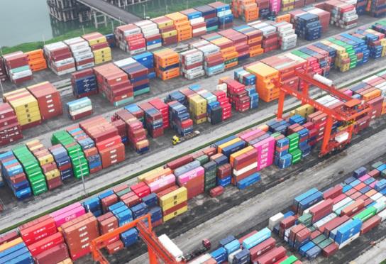 重庆：山城向海 大港兴城 开放之路拓新让西部内陆通江达海连世界