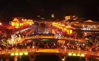 五一假期叠加春假 长线游、夜经济成突出亮点