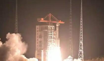 一箭18星 中国成功发射千帆极轨09组卫星
