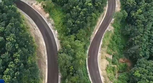 我国持续优化完善农村公路网络