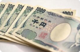 经济政策被动应对 日元贬值困境加剧