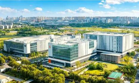 成都高新区：建“世界柔谷” 攀显示产业高峰