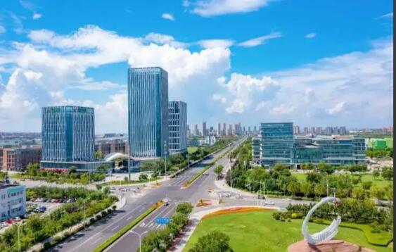 “党建红”赋能“科技蓝” 青岛高新区体系化党建激发科创产业活力