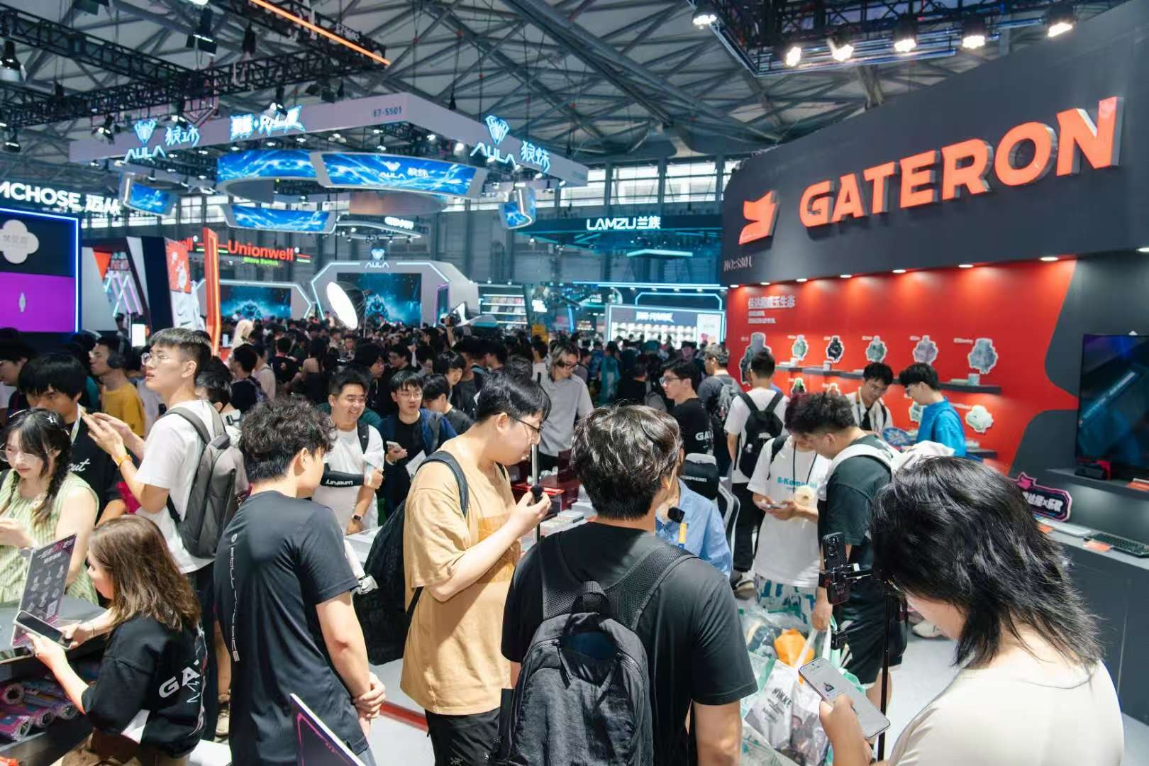 引爆 CJ！佳达隆携全系轴体与新品工具包和玩家见面