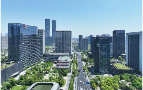 杭州高新区（滨江）锻造AI产业发展新引擎