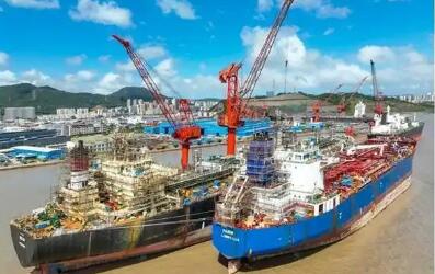 前7个月修理外籍船舶1700艘次 浙江舟山船舶修理产业继续全球领跑