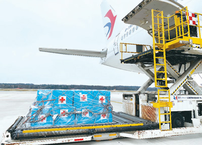 中国呼吸机全力生产供全球