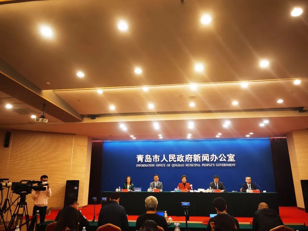11场发布会回应62个市民关切问题，这场疫情大考，青岛答得很认真！