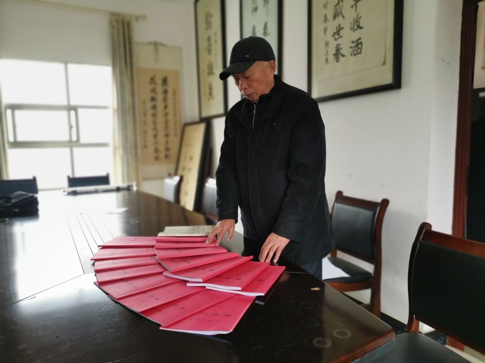 16本农民诗集背后的家国故事：“把收获和感动写在田野上”