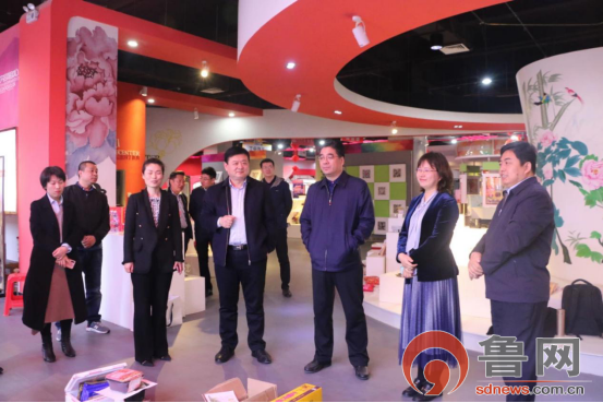 牡丹花开季 直播看菏泽“沿着高速看菏泽”直播活动举行