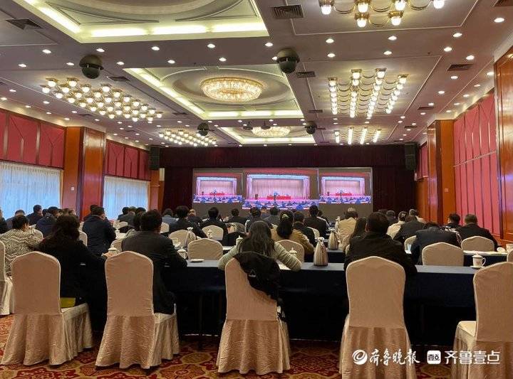 抓发展提升重点群体就业能力 青岛拟确保五成毕业生留青