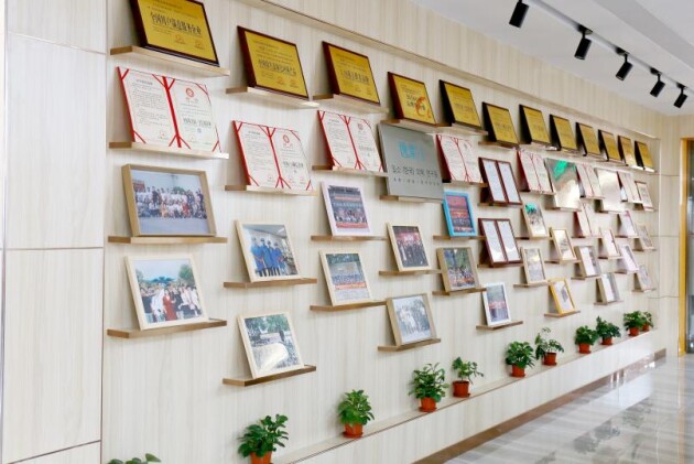 匠心精神，广州市妆妍生物技术与光同航