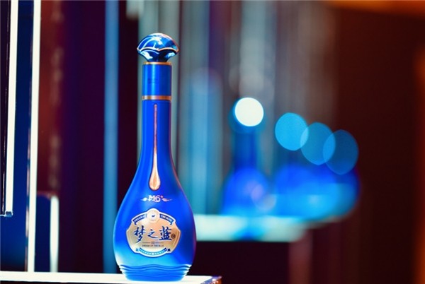 洋河梦之蓝M6＋精酿酒香口感佳 追求极致酿造美好生活