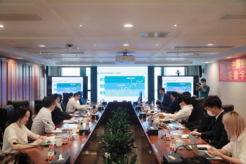 太翼健康携手绿城，共建未来社区健康服务体系