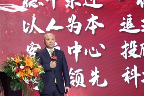  恒天财富周斌：下一个十年，服务向善，逐光而行！