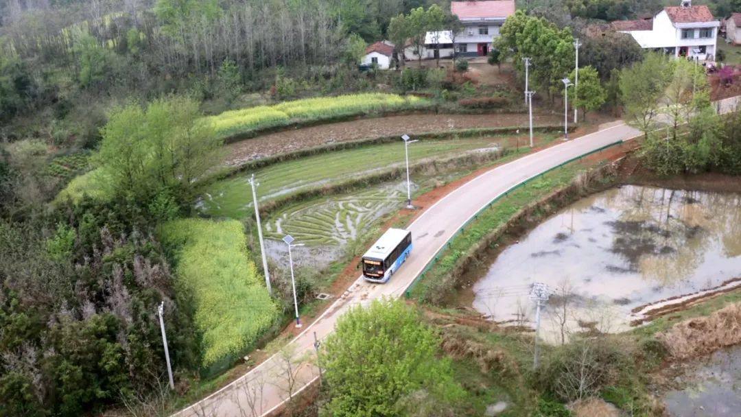  古战场散发新活力，赤壁全域公交通民心！