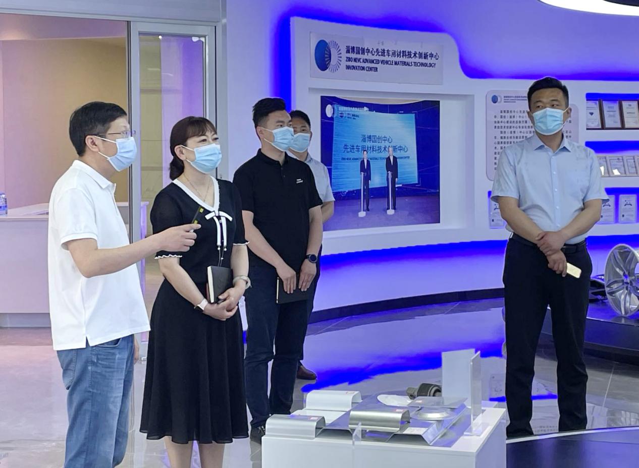 张店区政府副区长邹倩调研国创连界技术转化服务中心