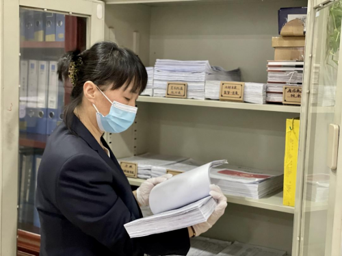 河南信阳卷烟物流配送中心：无声世界里的“追光者”