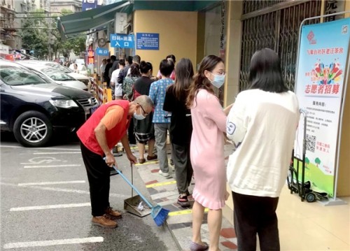 湖北宜昌：基层议事解难题 “老汪茶社”迎来新帮手