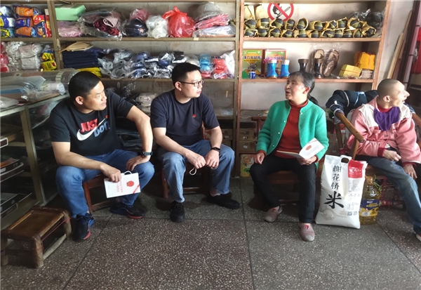 湖北宜都烟草：切实为困难客户办实事解民忧