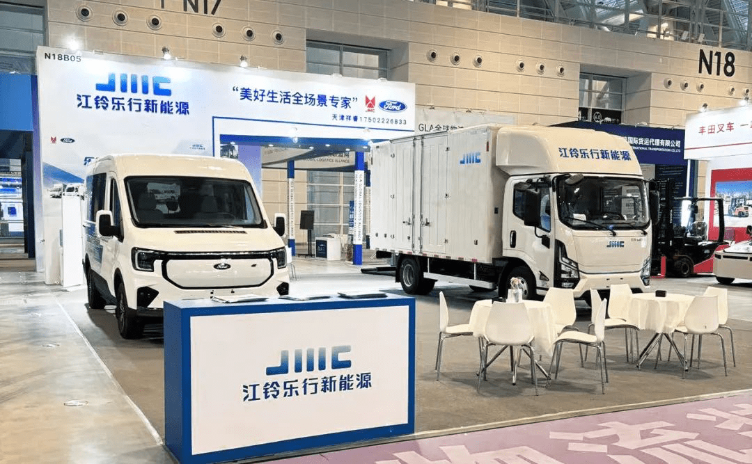增添绿动力！江铃乐行新能源登陆2023天津航博会