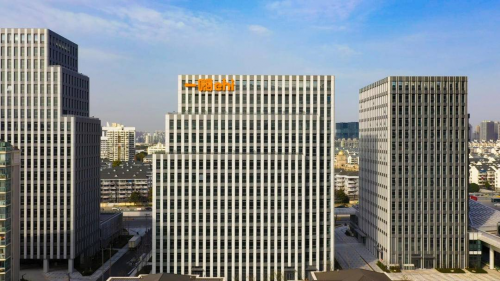 一嗨租车和一汽-大众达成全面战略合作 数万辆新车陆续交付中