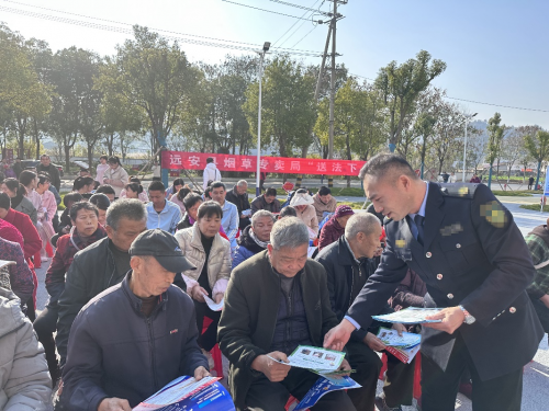 远安烟草积极开展“宪法宣传周”活动