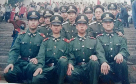 湖北咸丰：四名“老兵”的市场净化路