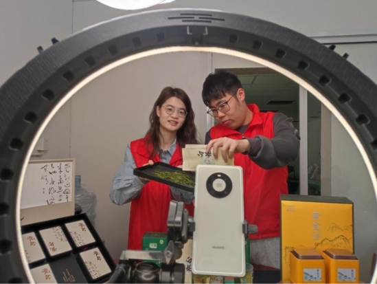 共富同行 “青”字力量溢光彩