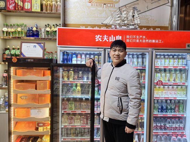 武汉东西湖烟草：风雨兼程历八载 一叶更新待春来