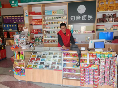 党群服务送温情，清风廉洁保底色