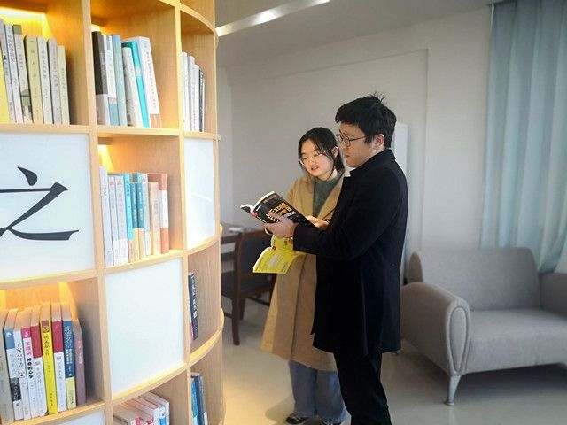 “传帮带”铺就青年成长路