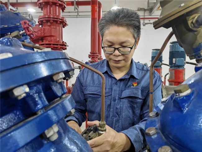 ​湖南中烟长沙卷烟厂: 陈伟能:拼搏“不响”,做事有声