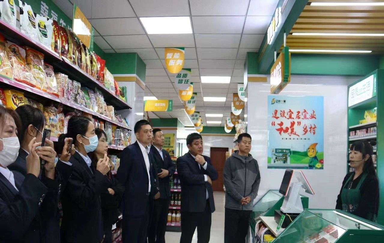 参观交流互学习 携手共进促发展