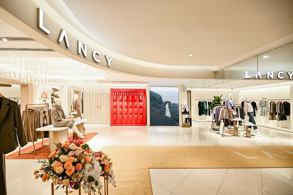 朗姿股份，数字化转型中品牌价值的重塑与提升