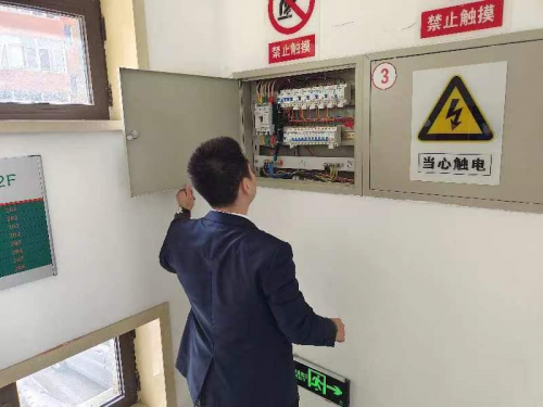 辽宁台安：烟草局（营销部）上好“安全第一课”开展节后安全专项检查