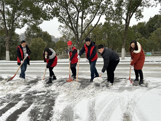 湖北当阳烟草：最是冰雪映初心，全力以赴战风雪