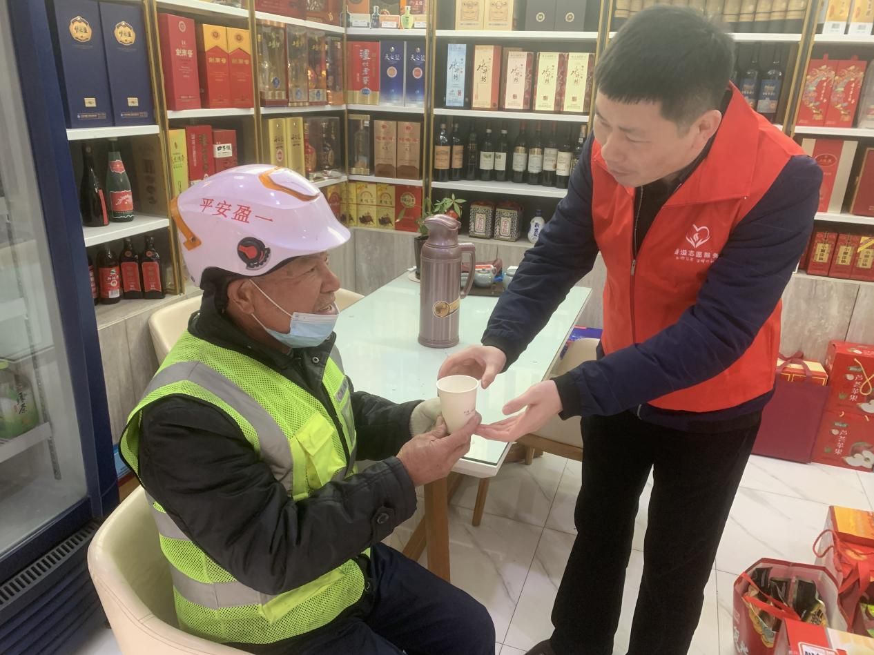 三月春风十里 “香溢”向“锋”而行