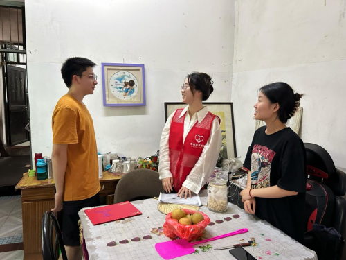 丽水青田县烟草专卖局：巾帼“志愿花” 温暖人心绽芳华