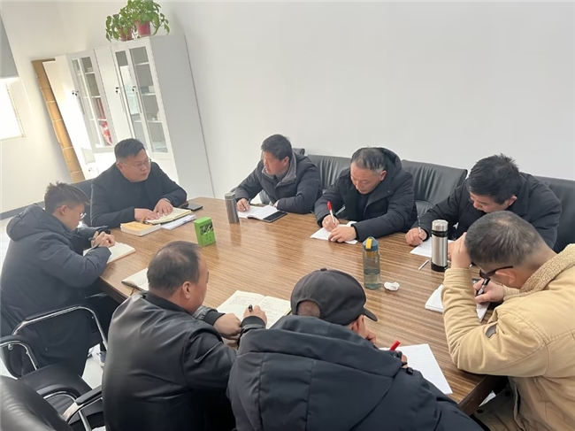 同心共商谋发展，联农惠农富龙年