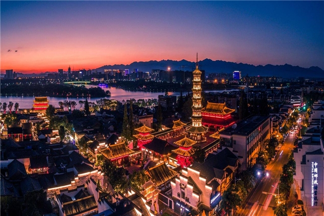 漫步古街感受传统与现代交融，通联支付共建衢州古城智慧景区