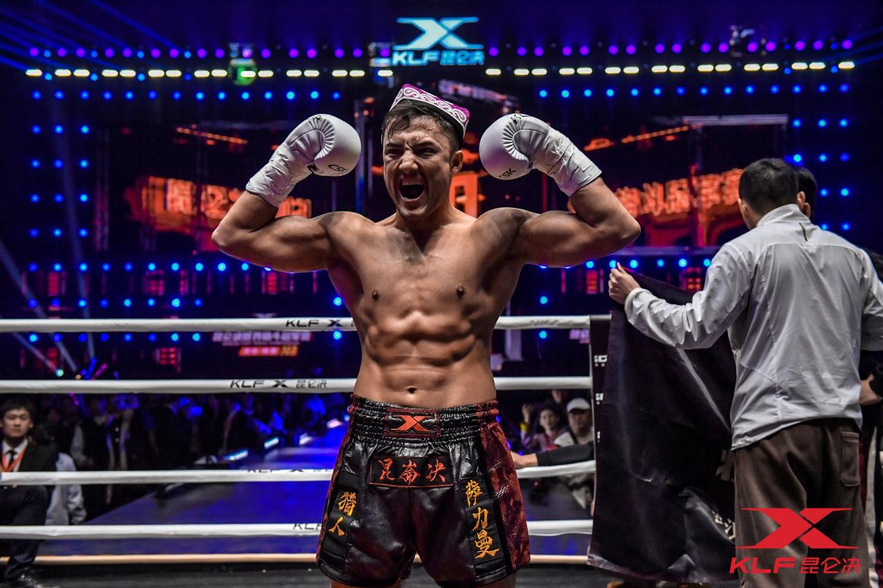 昆仑决103战报丨萨力曼首局KO日本选手、豪取6连胜！章润击败空手道世界冠军