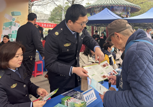 强化法治烟草建设 服务社会发展大局