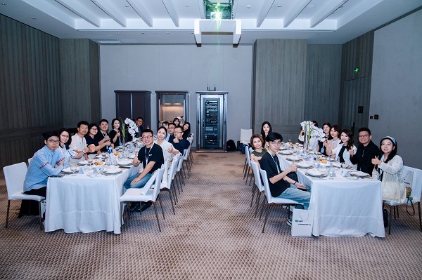 1754971344286305.jpg 1754971344286305.jpg